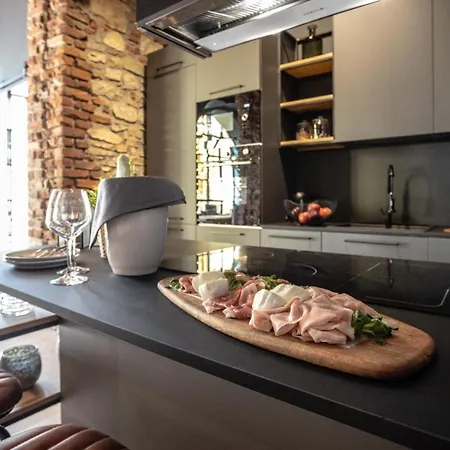 Ar Prestige Penthouse - Tribeca Loft דירה ברגמו