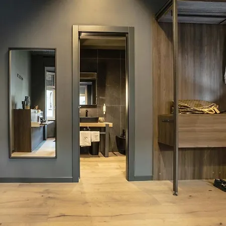 Апартаменти Ar Prestige Penthouse - Tribeca Loft Бергамо