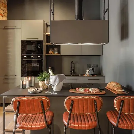 Апартаменти Ar Prestige Penthouse - Tribeca Loft Бергамо