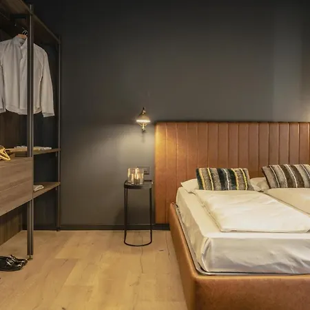 Ar Prestige Penthouse - Tribeca Loft *